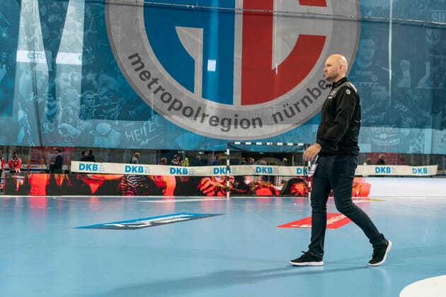 10 10 2019 Handball, 1 Bundesliga HC Hits FRISCH AUF Goeppingen, 3 Matchday, Season 2019 20 Handball, 1 Bundesliga HC Hits HHC Hits FRISCH AUF Goeppingen, 3 Matchday on 10 10 2019, Season 2019 20 AÃ°alsteinn Eyjolfsson Trainer Copyright: HMBxMedia BorisxSchumacher