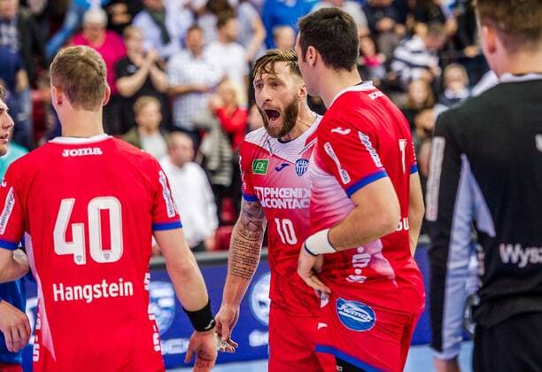 van Olphen, Fabian TBV Lemgo 10 at the match in the Handball Bundesliga, TVB 1898 Stuttgart TBV Lemgo Lippe Stuttgart 10 10 19 Handball 9 Matchday , Stuttgart Baden Wuerttemberg Germany