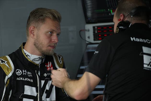 Photo4 LaPresse 11 10 2019 Suzuka, Japan Grand Prix Formula One Japan 2019 In the pic: free practice 2, Kevin Magnussen (DEN) Haas F1 Team VF-19  Copyright: xPhoto4 LaPressex