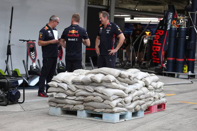 Photo4 LaPresse 11 10 2019 Suzuka, Japan Grand Prix Formula One Japan 2019 In the pic: Preparation for Typhoon Hagibis  Copyright: xPhoto4 LaPressex