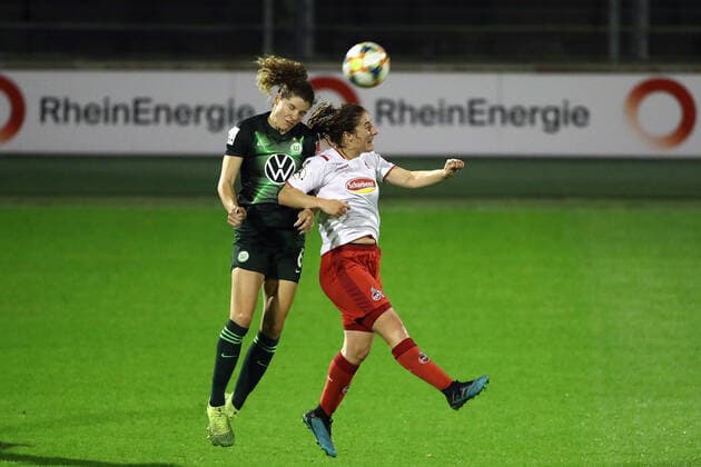 Sport 1 FC Köln vs. VFL Wolfsburg Football 1 Bundesliga Women Franz Kremer Stadium from left Dominique Janssen VFL Wolfsburg , Felicitas Rauch 1 FC Köln 11 10 2019