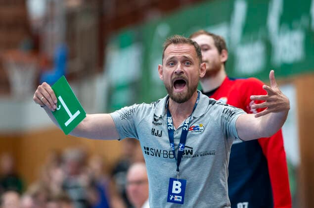Germany, Würzburg, s Oliver Arena, 11 10 2019, Handball, 2 Bundesliga, DJK Rimpar Wölfe SG BBM Bietigheim Picture v l Coach Hannes Jon Jonsson SG BBM Bietigheim Copyright: HMBxMedia xHeikoxBecker