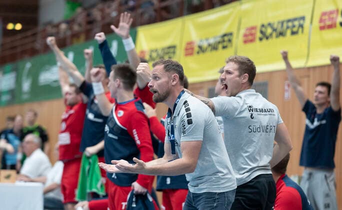 Germany, Würzburg, s Oliver Arena, 11 10 2019, Handball, 2 Bundesliga, DJK Rimpar Wölfe SG BBM Bietigheim Picture from left Copyright: HMBxMedia xHeikoxBecker