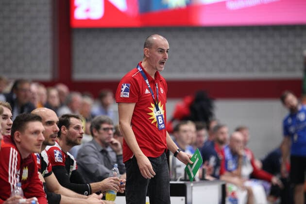 Emir Kurtagic Trainer TuS N Luebbecke GER, Handball, 2 Bundesliga, TuS N Luebbecke against TV 05 07 Huettenberg, 12 10 2019 Luebbecke Copyright: xEIBNER JanxStrohdiekx EP_JSK