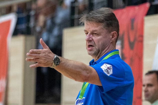 12 10 2019, Handball, Women, 2 Bundesliga, SV Union Halle Neustadt HC Roedertal, Coach Frank Muehlner Roedertal Halle Erdgas Sportarena ST Germany