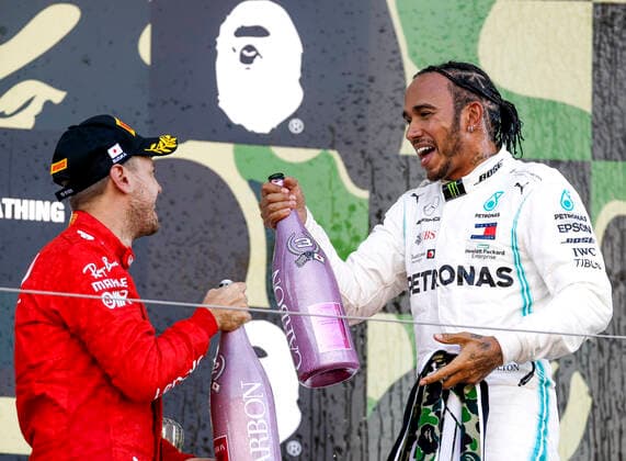 Motorsports: FIA Formula One World Championship, WM, Weltmeisterschaft 2019, Grand Prix of Japan, 5 Sebastian Vettel (GER, Scuderia Ferrari Mission Winnow), 44 Lewis Hamilton (GBR, Mercedes AMG Petronas Motorsport), Suzuka Japan