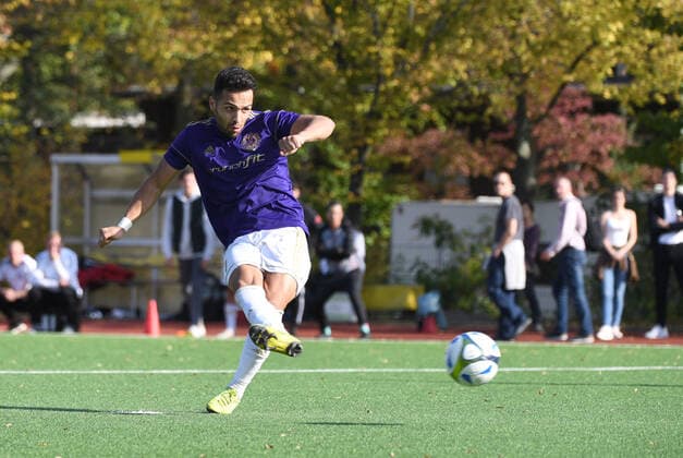 Soccer, Men, Season 2019 2020, Berliner AOK Landespokal 3 Round, SFC Stern 1900 Tennis Borussia 2 2 n V, 6 7 n E, Rifat Gelici TeBe, Tennis Borussia turns the decisive penalty kick in penalty shootout, 13 10 2019, Copyright: xMatthiasxKochx
