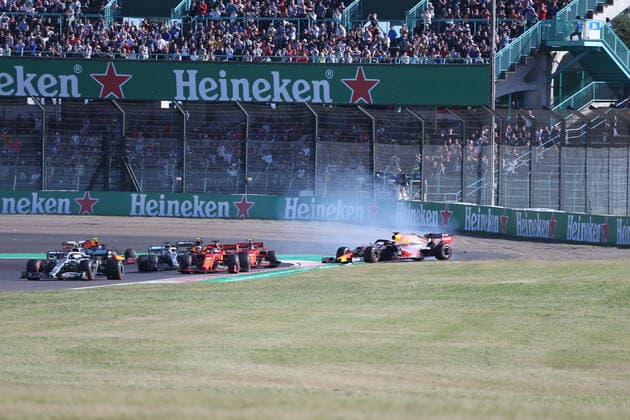 Photo4 LaPresse 13 10 2019 Suzuka, Japan Grand Prix Formula One Japan 2019 In the pic: race, Max Verstappen (NED) Red Bull Racing RB15 crash at the start  Copyright: xPhoto4 LaPressex