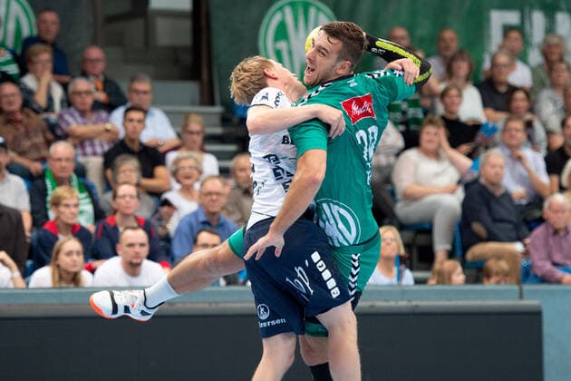 Minden, Germany 13 10 2019 1 Handball Bundesliga 2019 2020 GWD Minden vs SG Flensburg Handewitt L R Magnus Jondal Jöndal Flensburg , Miljan Pusica Minden Minden Nordrhein Westfalen Germany Kampa Halle