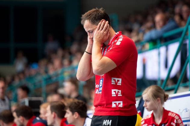 Minden, Germany 13 10 2019 1 Handball Bundesliga 2019 2020 GWD Minden vs SG Flensburg Handewitt Maik Machulla Trainer Flensburg Minden Nordrhein Westfalen Germany Kampa Halle