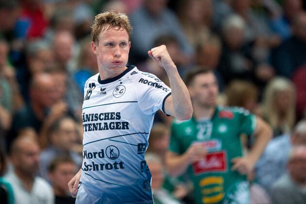 Minden, Germany 13 10 2019 1 Handball Bundesliga 2019 2020 GWD Minden vs SG Flensburg Handewitt Magnus Jondal Jöndal Flensburg Minden North Rhine-Westphalia Germany Kampa Halle