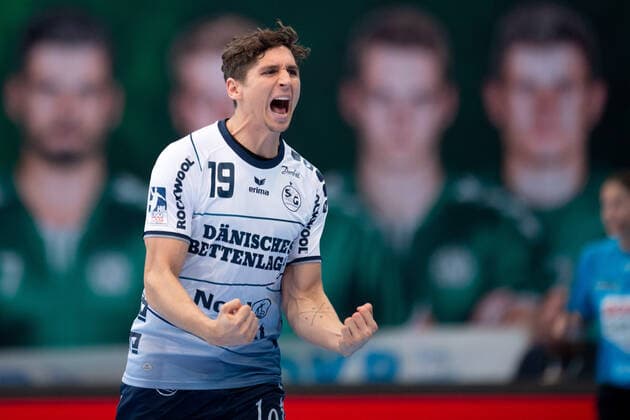 Minden, Germany 13 10 2019 1 Handball Bundesliga 2019 2020 GWD Minden vs SG Flensburg Handewitt Marius Steinhauser Flensburg Minden North Rhine-Westphalia Germany Kampa Halle