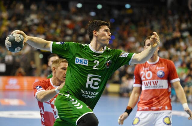Simon Ernst Füchse , at litter, back Linus Arnesson Bergischer HC , Csaba Szücs Bergischer HC , Füchse Berlin Bergischer HC 1 Bundesliga, DKB Handballbundesliga, 2019 2020 Men, Men, Men, Handball, Germany, Germany, Max Schmeling Halle Berlin, 13 10 2019