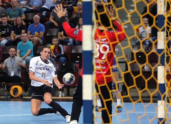 BAU 13 10 2019 Ludwigsburg Handball SG BBM Bietigheim vs. ZRK Buducnost, left Fie Woller BBM