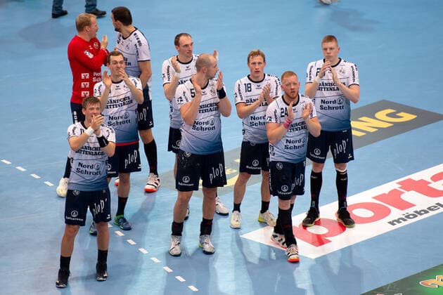 Minden, Germany 13 10 2019 1 Handball Bundesliga 2019 2020 GWD Minden vs SG Flensburg Handewitt Final cheers Flensburg Minden North Rhine-Westphalia Germany Kampa Halle