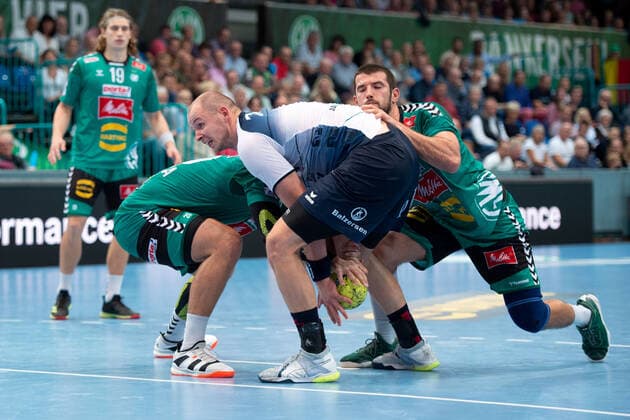 Minden, Germany 13 10 2019 1 Handball Bundesliga 2019 2020 GWD Minden vs SG Flensburg Handewitt M R Simon Hald Jensen Flensburg , Savvas Savvas Minden Minden North Rhine-Westphalia Germany Kampa Halle