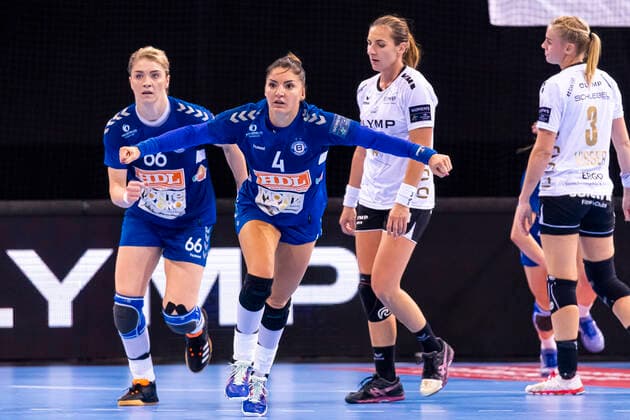Ludwigsburg, Germany 13 October 2019 CL 19 20 SG BBM Bietigheim vs Buducnost Ema Ramusovic Buducnost , Jovanka Radicevic Buducnost , Karolina Kudlacz Gloc Bietigheim , Maura Visser Bietigheim Jubel Freude Ludwigsburg MHP Arena Baden Württemberg Germany