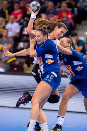 Ludwigsburg, Germany 13 October 2019 CL 19 20 SG BBM Bietigheim vs Buducnost Milena Raicevic Buducnost , Karolina Kudlacz Gloc Bietigheim Ludwigsburg MHP Arena Baden Württemberg Germany