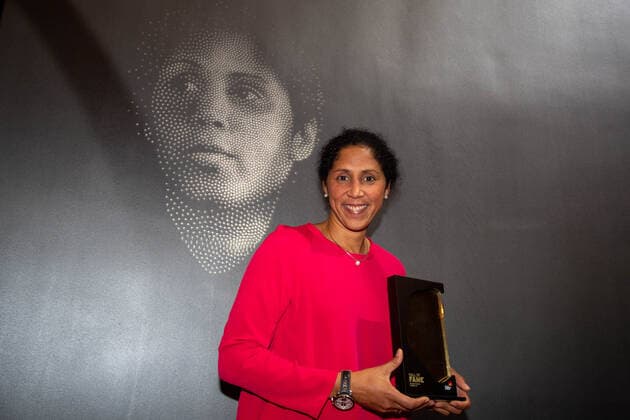Steffi JONES former football player and national coach, GER with the award in the Hall of Fame, half figure, half figure, inclusion of the womens founding eleven in the HALL OF FAME of German football on 12 10 2019 in Dortmund Germany Â