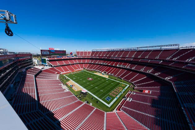 SANTA CLARA, CA - OCTOBER 07: General view of the interior of LeviÕs Stadium from an elevated level during the NFL, American Football Herren, USA regular season football game between the Cleveland Browns and the San Francisco 49ers on Monday, Oct. 7, 2019 at Levi s Stadium in Santa Clara, Calif. (Photo by Ric Tapia Icon Sportswire) NFL: OCT 07 Browns at 49ers Icon269191007157