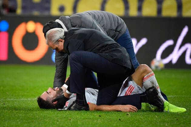 Spain s Dani Carvajal lies on the grass as he is seen to during the Euro 2020 Group F qualification soccer match between Sweden and Spain at Friends Arena in Solna, Stockholm, Sweden, on Oct 15, 2019 STOCKHOLM SWEDEN SOCCER x10070x,  Copyright: xJessicaxGow TTx SWEDEN SOCCER UEFA EURO 2020 QUALIFICATION SWE-ESP
