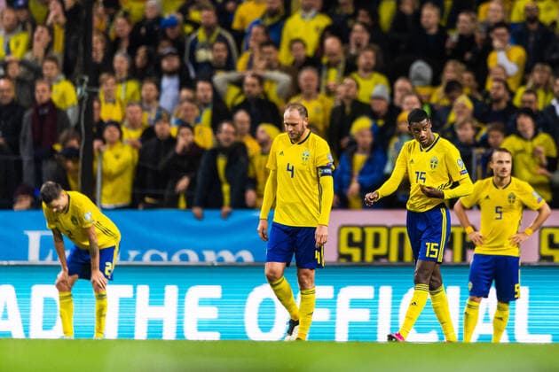 191015 Andreas Granqvist and Alexander Isak look dejected after Rodrigo of Spain scored 1 1 during the UEFA Euro Qualifier football match between Sweden and Spain on October 15, 2019 in Stockholm Photo Joel Marklund BILDBYRAN code JM 88054 BBENG football football soccer soccer UEFA Euro Qualifier EM qualifier qualifying em qualifying international Sweden Sweden A Sweden Spain Spain depp,  Copyright: JOELxMARKLUND BB191015JM060