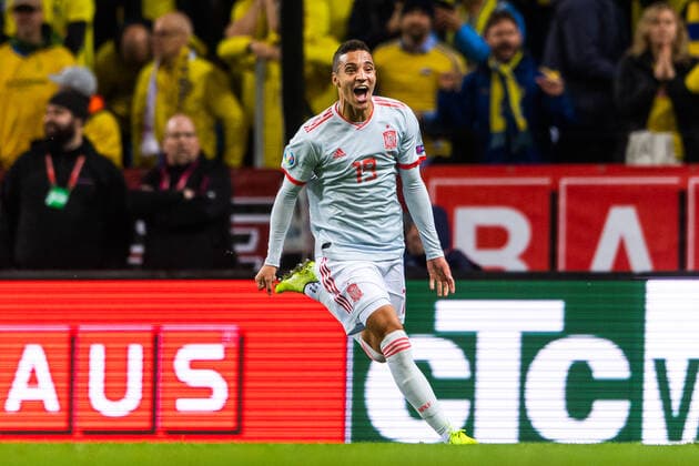 191015 Rodrigo of Spain celebrates after scoring 1 1 during the UEFA Euro Qualifier football match between Sweden and Spain on October 15, 2019 in Stockholm Photo Joel Marklund BILDBYRAN code JM 88054 BBENG football football soccer soccer UEFA Euro Qualifier EM qualification qualifying for international qualification Sweden Sweden A Sweden Spain Spain cheers,  Copyright: JOELxMARKLUND BB191015JM061