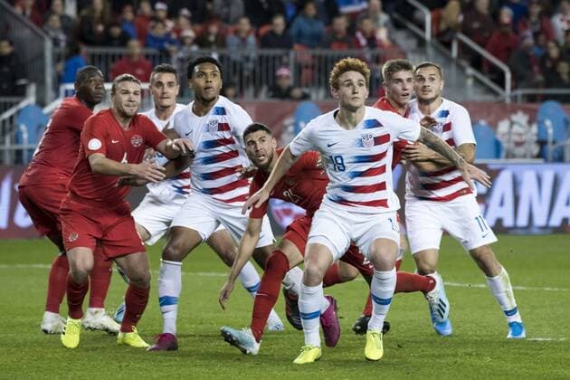 October 15, 2019, Toronto, Ontario, Canada: Weston McKennie (8), Jonathan Osorio (21), Samuel Piette (6) and Josh Sargent (19) in action during the Canada vs USA - Nations League qualifier game Canada vs USA - Nations League qualifier - ZUMAm154 20191015_zap_m154_033 Copyright: xAngelxMarchinix