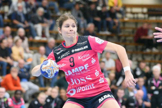 Patricia Kovacs TusSies Metzingen 9 TusSies Metzingen, handball, HBF, league game, 16 10 2019, photo TBaur Eibner FrischAuf Goeppingen vs. TusSies Metzingen Goeppingen Copyright: xEIBNER TobiasxBaurx EP_TBR