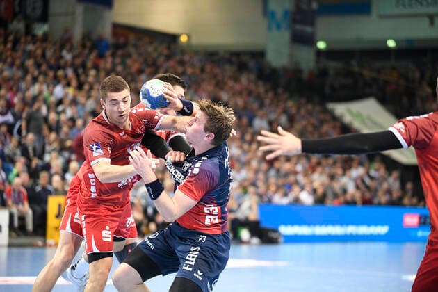 Göran Sögard Johannesson SG Flensburg Handewitt vs. Jerome Müller Eulen Ludwigshafen , Handball Bundesliga, Men, 10 Matchday, SG Flensburg Handewitt vs. Eulen Ludwigshafen, 17 10 19 Flensburg Flens Arena Schleswig Holstein Germany