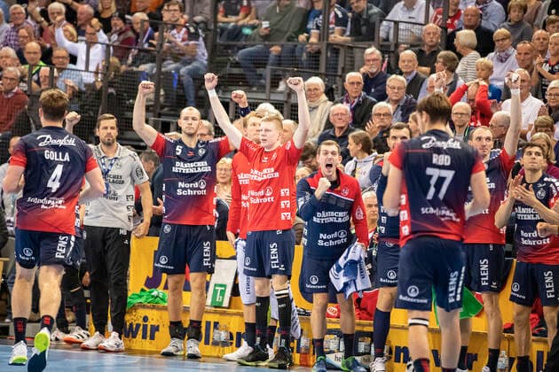 SG Flensburg Handewitt vs. Die Eulen Ludwigshafen, LIQUI MOLY Handball Bundesliga, 17 10 19 Flensburg Jubilee goal celebration at the SG bank Copyright: xBEAUTIFULxSPORTS MarioxM.xKobergx