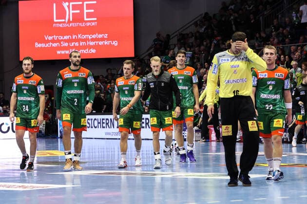 Christian O Sullivan,Zeljko Musa,Albin Lagergren,Matthias Musche,Piotr Chrapkowski,Goalkeeper Jannick Green Krejberg,Lukas Mertens v li ,SC Magdeburg Handball Bundesliga Saison 2019 2020 SC Magdeburg vs TVB 1898 Stuttgart in the GETEC Arena in Magdeburg Action,Handball,MannMänner,Germany,17 10 2019