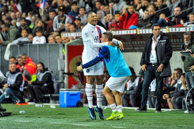 joie - Kylian Mbappe (PSG) - Marco Verratti (PSG) FOOTBALL : OGC nice vs PSG - Ligue 1 conforama - Nice - 18 10 2019 NorbertScanella PanoramiC 