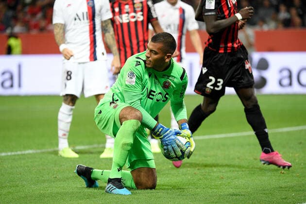 40 WALTER BENITEZ (NICE) FOOTBALL : Nice vs Paris SG - Ligue 1 Conforama - 18 10 2019 FEP Panoramic 