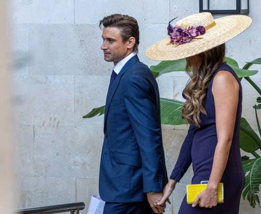 Spanish tennis player David Ferrer (L) and his wife Marta Tornel(R) leave a hotel in Pollenca, Mallorca, Balearic Islands, Spain, 19 October 2019, to attend Spanish tennis player Rafael Nada s wedding. Nadal will marry long-tim partner Maria Francisca Perello Xisca on a private ceremony held at the Pollenca Bay in Mallorca. Guests arrive for Rafa Nadal and Xisca s weeding !ACHTUNG: NUR REDAKTIONELLE NUTZUNG!  Copyright: xCatixCladerax GRAF3218 94217639st