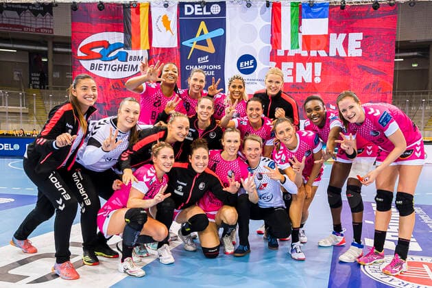Ludwigsburg, Germany 19 October 2019 CL 19 20 SG BBM Bietigheim vs Brest Bretagne Handball the team of Brest, final cheers final cheers emotion joy Bietigheim Bissingen Egetrans Arena Baden Württemberg Germany