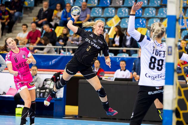 Ludwigsburg, Germany 19 October 2019 CL 19 20 SG BBM Bietigheim vs. Brest Bretagne Handball vs. Monika Kobylinska Brest Bretagne , Maura Visser Bietigheim , Sandra Toft Brest Bretagne Bietigheim Bissingen Egetrans Arena Baden Württemberg Germany