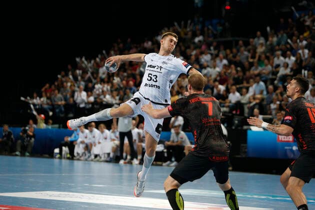 Handball, CL, Montpellier HB - THW Kiel Nikola Bilyk AUT Left Back HANDBALL : Montpellier vs Kiel - Ligue des Champions - 19 10 2019 GuillaumeBresson Panoramic 