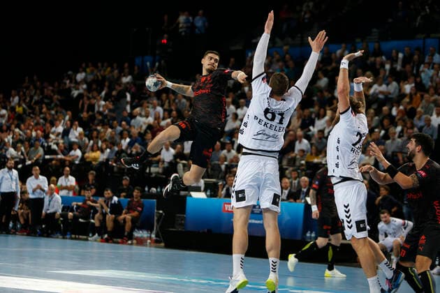 Handball, CL, Montpellier HB - THW Kiel GREBILLE Mathieu Left Back HANDBALL : Montpellier vs Kiel - Ligue des Champions - 19 10 2019 GuillaumeBresson Panoramic 