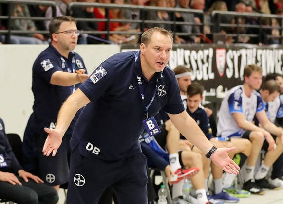 TuS Ferndorf Bayer Dormagen, 19 10 2019 Trainer Dusko Bilanovic Bayer Dormagen , Kreuztal Stählerwiese Germany