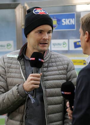 SOCCER - BL, St.Poelten vs A.Wien SANKT POELTEN,AUSTRIA,20.OCT.19 - SOCCER - tipico Bundesliga, SKN Sankt Poelten vs FK Austria Wien. Image shows Stefan Stangl (St.Poelten) during an interview. GEPAxpictures xWalterxLuger