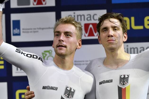 Bilder des Jahres 2019, Sport 10 Oktober Sport Themen der Woche KW42 Sport Bilder des Tages 20-10-2019 BAANWIELRENNEN: EUROPEES KAMPIOENSCHAP: APELDOORN Maximilian Beijer (GER) and Theo Reinard (GER) 3rd and a brons medal on the Men s Madison, during UEC Track cycling, Rad, Radsport, Bahnrad, Bahn European Championship, EM, Europameisterschaft on October, 20 2019 in Apeldoorn, Netherlands. Photo by SCS Margarita Bouma UEC Track Cycling European Championship xVIxANPxSportx xSoenarxChamidxsportfotografiexIVx 400209571