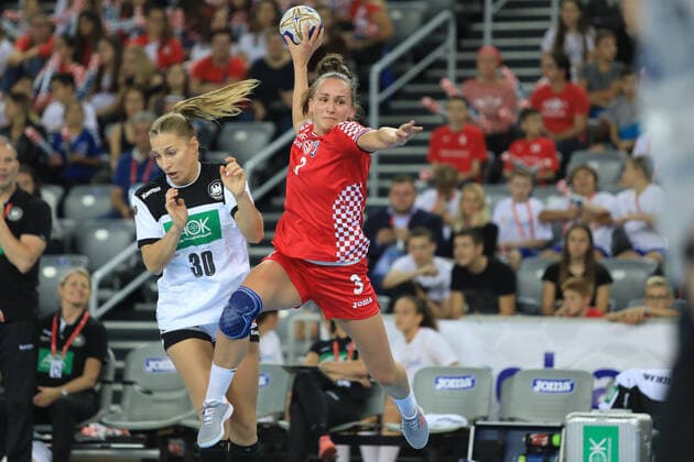 Zagreb, 23.10.2019. - Friendly handball match between Croatia and Germany (women) at the Zagreb Arena. Croatia (red) - Germany (white) 21:21 Paula POSAVEC (3) vs Amelie BERGER (3) 