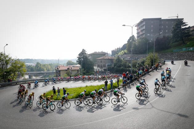 Peloton in one of the small climbs Landscape Landscape Feature Nature Background Illustration Impression Overview compact Peloton Landscape landscape horizontal Event 113 Giro di Lombardia Bergamo after to Como 243 0 km Place Como Italy Italy Europe Date Date 12 10 2019 Stiehl Photography