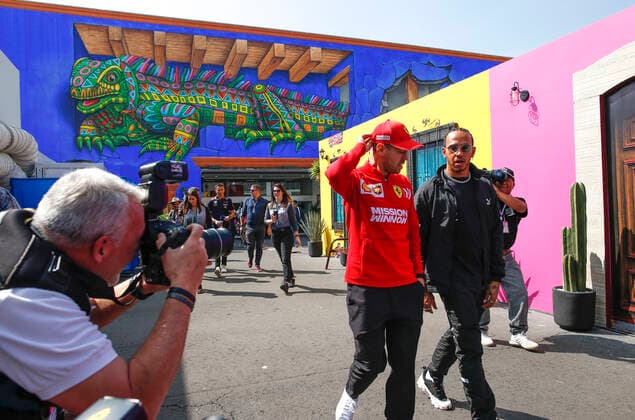 Motorsports: FIA Formula One World Championship, WM, Weltmeisterschaft 2019, Grand Prix of Mexico, 5 Sebastian Vettel (GER, Scuderia Ferrari Mission Winnow), 44 Lewis Hamilton (GBR, Mercedes AMG Petronas Motorsport), Mexico-City Mexico