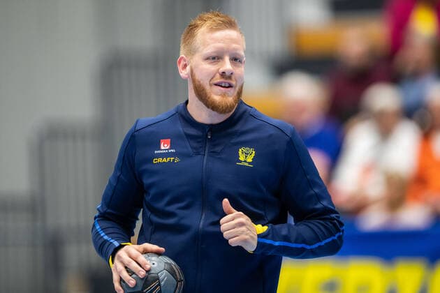 191025 Jim Gottfridsson of Sweden during warm up ahead of the international friendly Handball match between Sweden and Iceland on October 25, 2019 in Kristianstad Photo Mathilda Ahlberg BILDBYRAN Cop 178 bbeng Handboll Handball National team Sweden Island Friendly match,  Copyright: MATHILDAxAHLBERG BB191025BB469