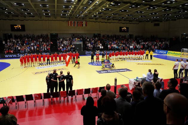 HANDBALL - AUT vs SRB, friendly match GRAZ,AUSTRIA,25.OCT.19 - HANDBALL - OEHB international match, Länderspiel, Nationalmannschaft Austria vs Serbia, test match. Image shows the teams of Austria and Serbia during the national athems. GEPAxpictures xDavidxRodriguez