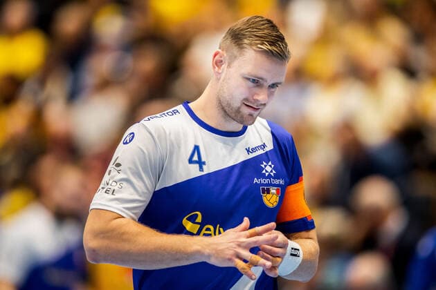 191025 Aron Palmarsson of Iceland during the international friendly Handball match between Sweden and Iceland on October 25, 2019 in Kristianstad Photo Mathilda Ahlberg BILDBYRAN Cop 178 bbeng Handboll Handball National team Sweden Iceland Friendship friendly training match international match Sweden Iceland,  Copyright: MATHILDAxAHLBERG BB191025BB503