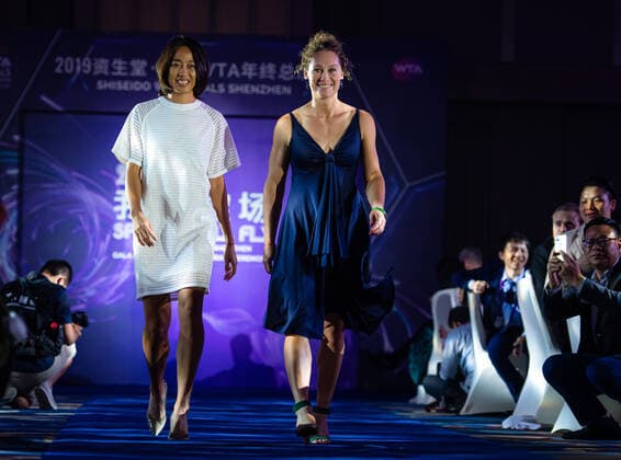 October 25, 2019, Shenzhen, CHINA: Shuai Zhang of China & Samantha Stosur of Australia during the draw gala of the 2019 WTA, Tennis Damen Finals tennis tournament 2019 WTA Finals, Tennis, Shenzhen, China, Oct 25 - ZUMAa181 20191025_zaa_a181_105 Copyright: xAFP7x
