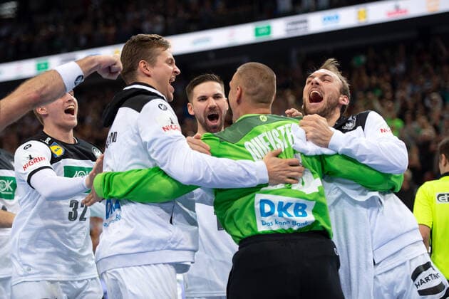 Hanover, Germany 26 10 2019 Day of Handball 2019 International match Germany vs. Croatia 2R Dario Quenstedt Germany cheers after his held last seven-meter to victory with L R Franz Semper Germany , Fabian Böhm Germany , Fabian Wiede Germany , Marcel Schiller Germany Hanover Lower Saxony Germany TUI Arena